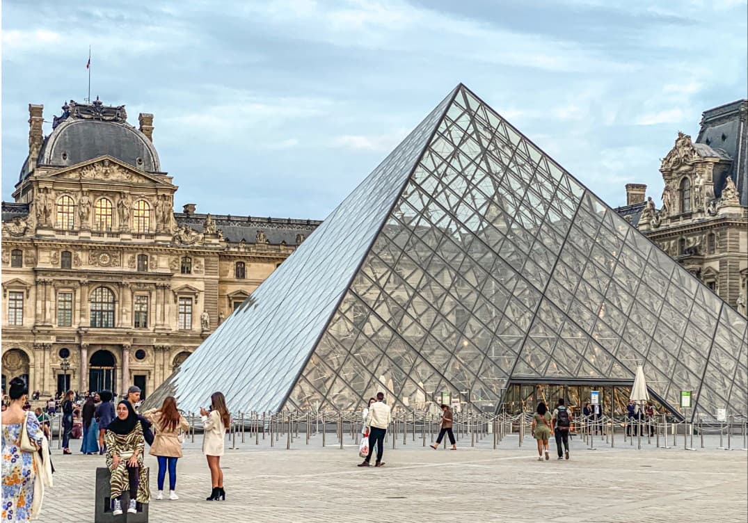 Louvre Museum